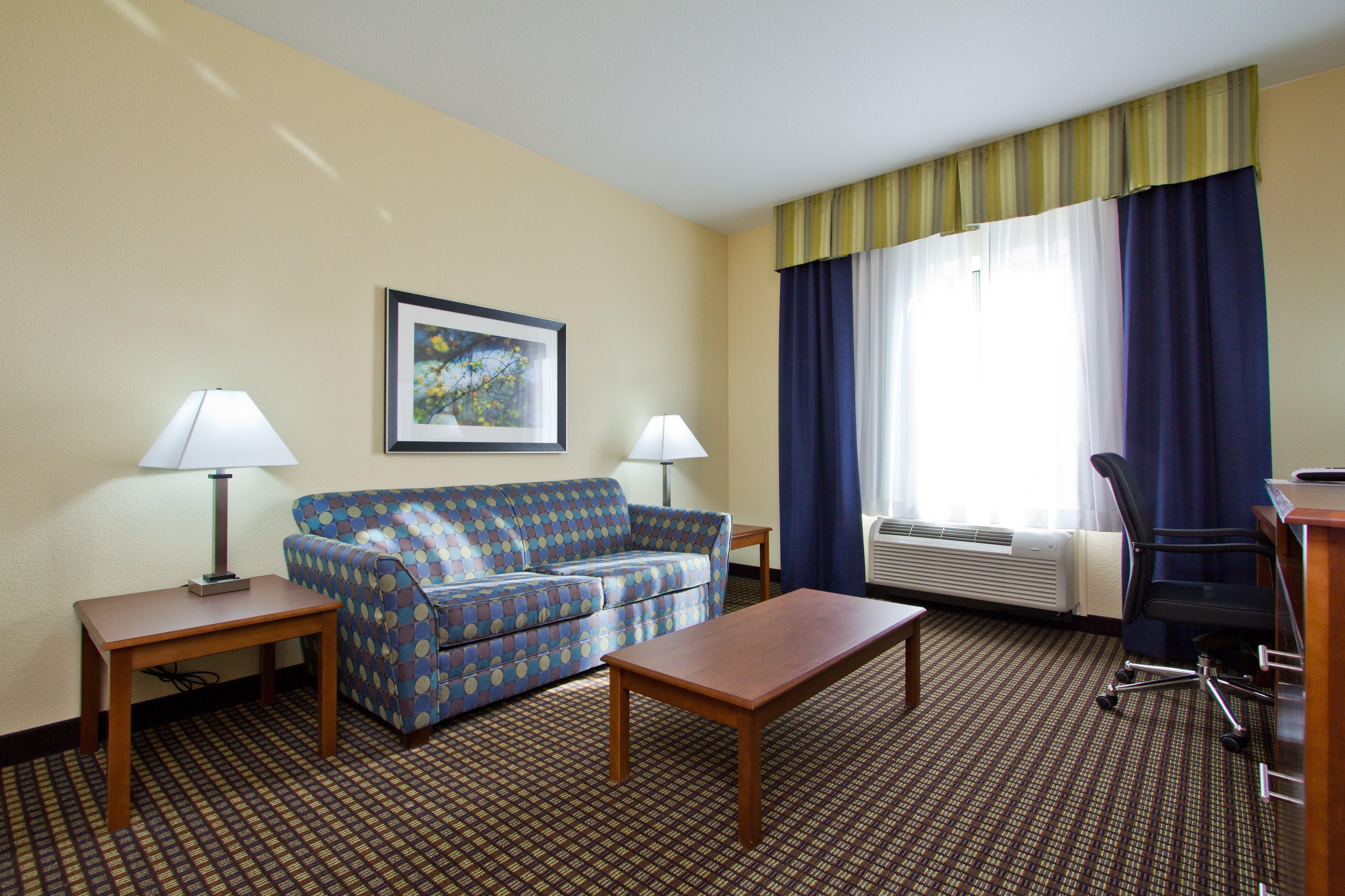 Holiday Inn Express And Suites Denver East Peoria Street, An Ihg Hotel Bagian luar foto